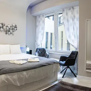 The Royals Downtown Apartment Budapest