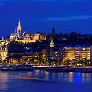 Novotel Danube 4*