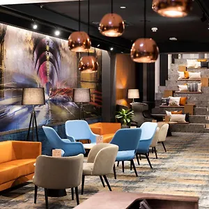 מלון Three Corners Downtown 4*