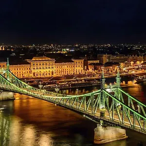 Erkel Luxury * Budapest