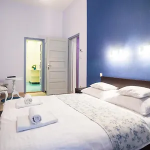 Budapest Rooms Bed And Breakfast Guest house 3*