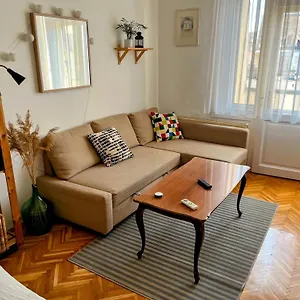 Domos Buda Castle Balcony Apartment *