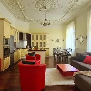 Rose Hill Budapest