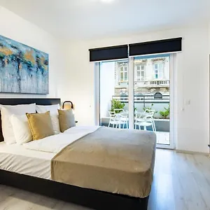 Terrace Garden - Free Parking - New And Cozy Apartment