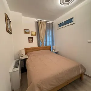 Papay Park Apartment