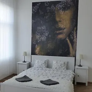 Frankel Budapest