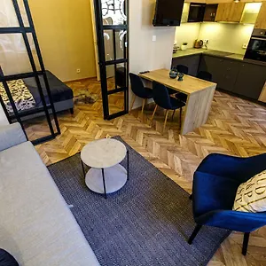 E13 - Elegant Apartment Budapest