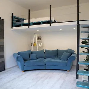 Sweety Blue Near Oktogon Apartman *