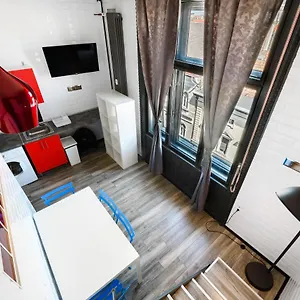 Apartament Rakoczi Road Location