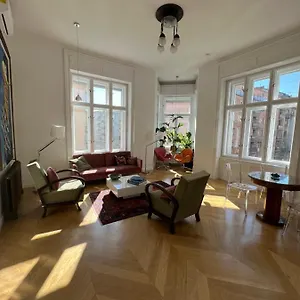 Apartment Unique Artistic By H'ereggi Budapest