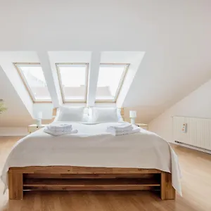 Apartment Bright And Spacious Penthouse W/ Terrace & Parking