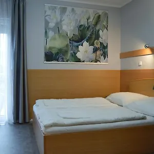 Bed & Breakfast Alfred Panzio 3*