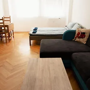 Apartment Bozo