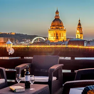 Opera Panoramic Penthouse * Budapest