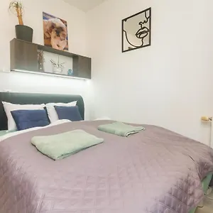 Riverloft With Wellness By Newave Apartment Budapest
