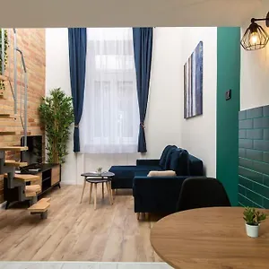 Serenity - Blue Apartment *