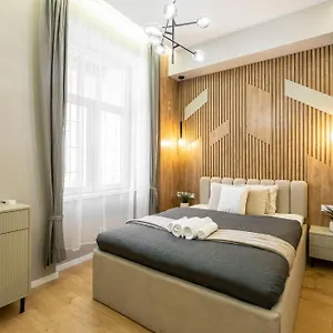 Apartment Exclusive N' Spacious Elizabeth Budapest