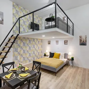 - New - Modern Apartment