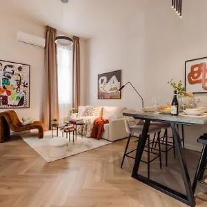 Apartment Luxury Art Deco Near Hungarian Parliament Budapest