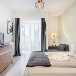 Apartment Elisabeth With Parking