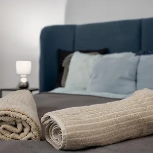 Apartment Brandnewtranquil With Free Parking *