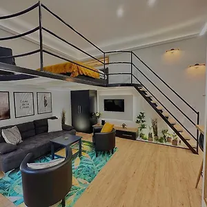 Apartment The Buda Garden B Budapest