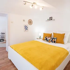 Very - Cozy Apartment Budapest