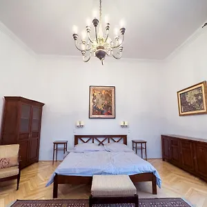Apartment Buda Castle View Grand