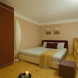 Anna Apartment