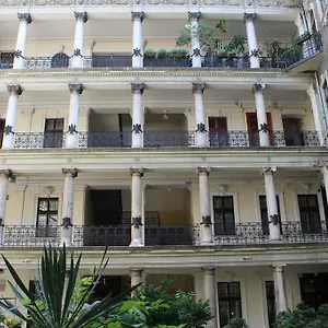 Casa de hóspedes Omega 3*