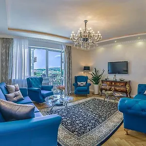 Apartment Vip *