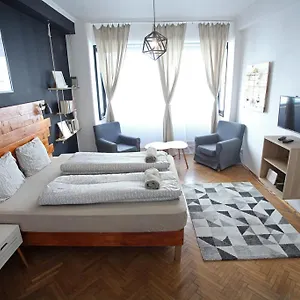 D.five Inspire Apartment *