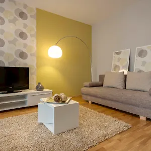 Passage Apartment *