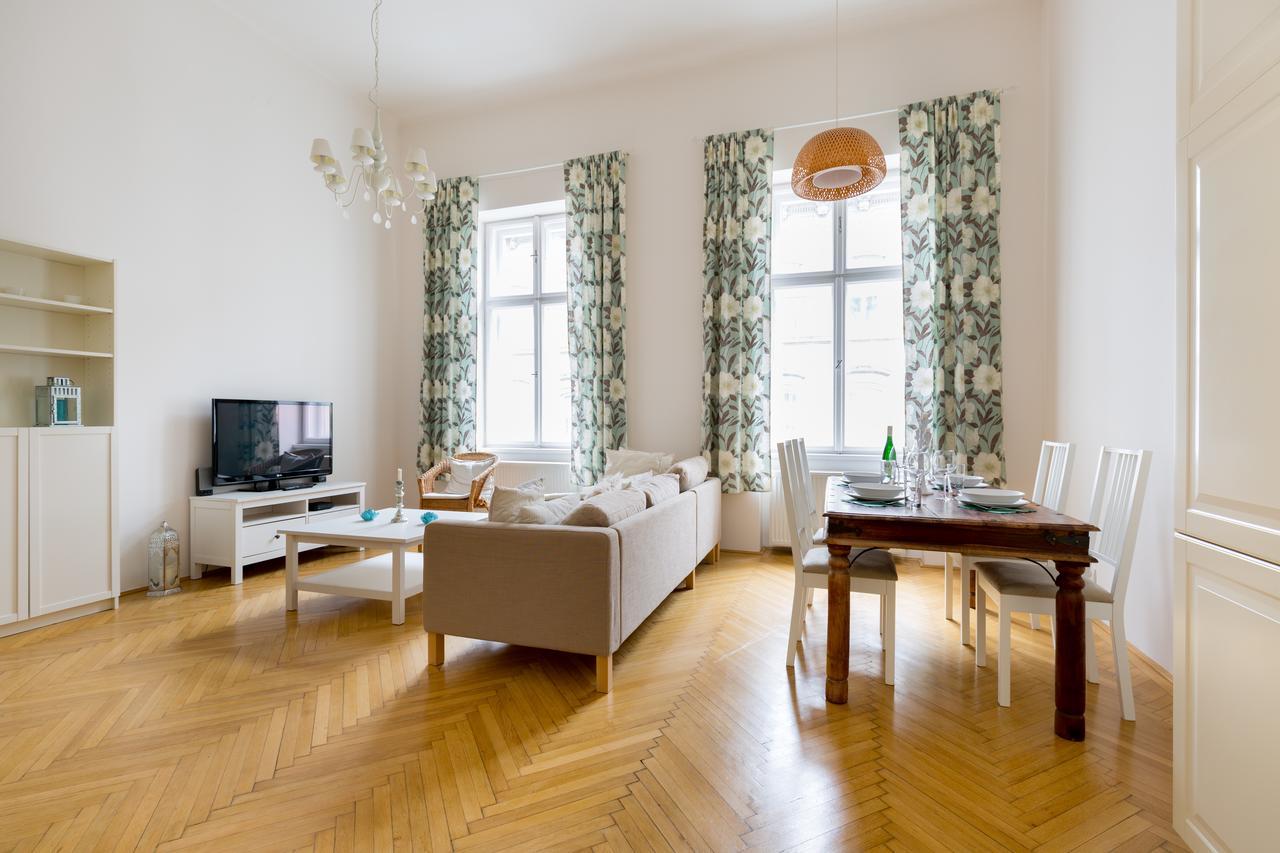 Cozy City Center Budapest, Ungarn — book Lejlighed, 2023 priser
