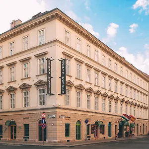 Hotel Zenit Palace Budapeste