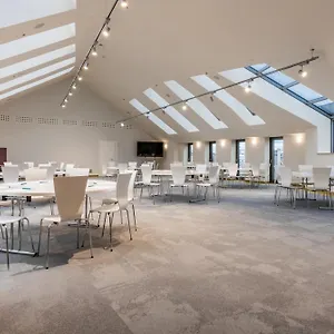 Akeah Verdi 4* Budapest