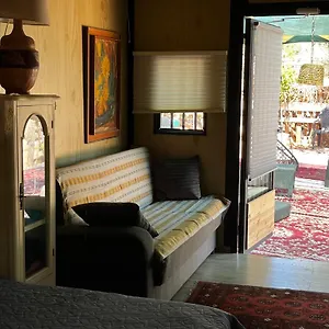 Shakti In Homestay *