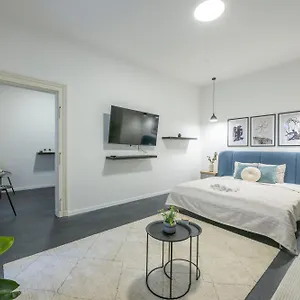 Apartment Artsy Nest Downtown Next To New York Palace *