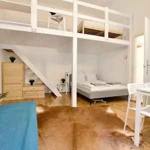 Standard By Hi5 - St. King Street 6. Budapest