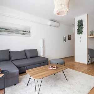 Apartment Celestial Court