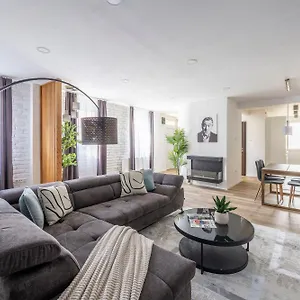 Exclusive & Duplex By Prestige Homes *