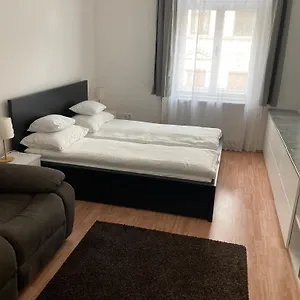 Voeroesmarty Downtown Apartment Budapest