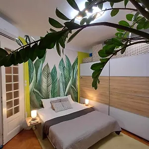 Apartment Margaret Bridge Cozy Flat *