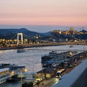 Apartment Danube Wonder View 2 Budapest