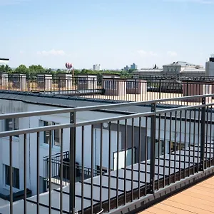 Free Parking Rooftop 4ppl Apartment