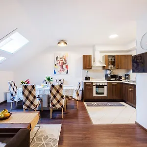 Apartment Downtown Rooftop *