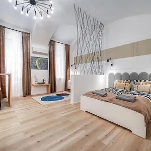 Klauzal K31 * Budapest