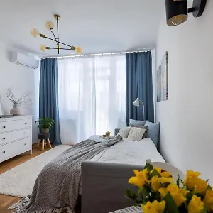 Apartment Cozy, Modern With Balcony In Buda