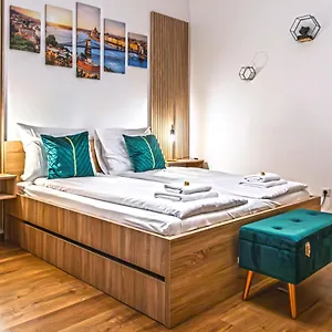 Chill & In The Heart Of Budapest-with Ac Apartment
