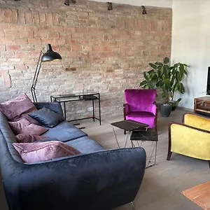 Opera Apartament *